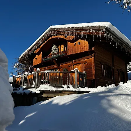 Les Greniers Du Mont Blanc شاليه
